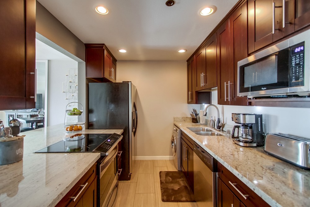 Virtual tour photo 28 of 73 for 4007 Everts St #2g