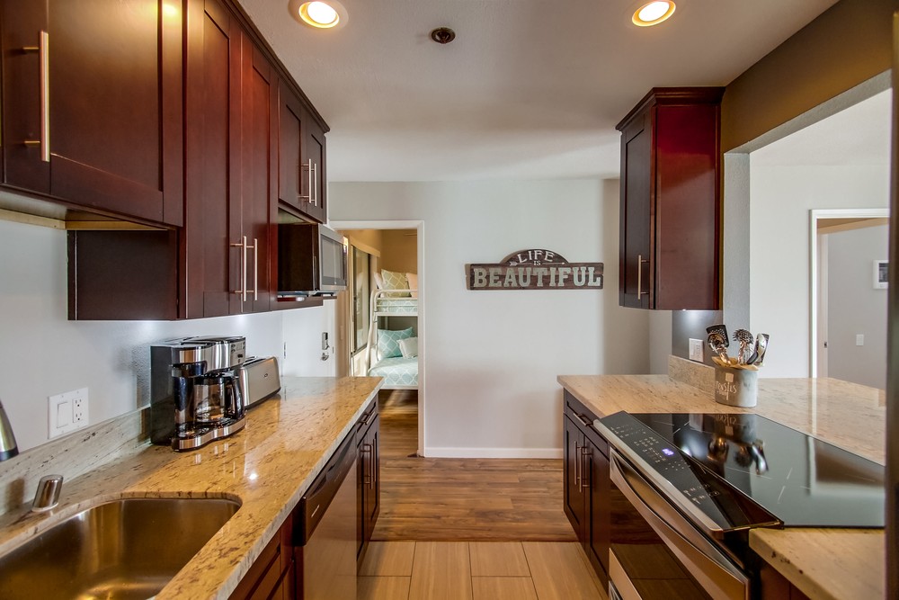Virtual tour photo 32 of 73 for 4007 Everts St #2g