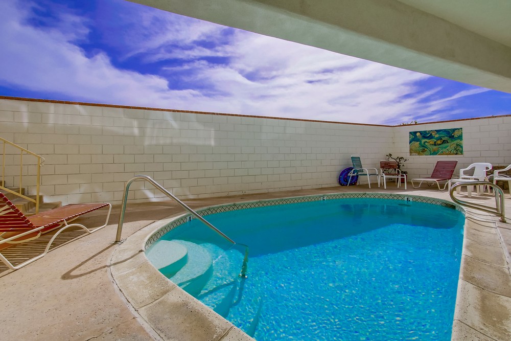 Virtual tour photo 55 of 73 for 4007 Everts St #2g