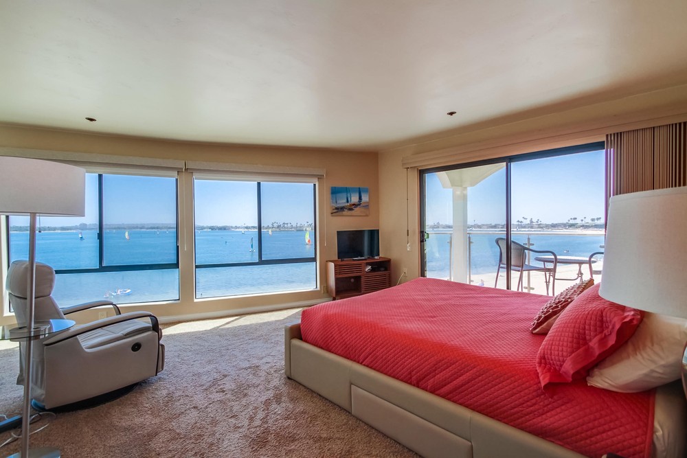 Virtual tour photo 30 of 45 for 4007 Everts St #3F