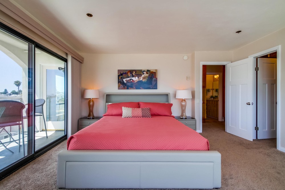 Virtual tour photo 32 of 45 for 4007 Everts St #3F