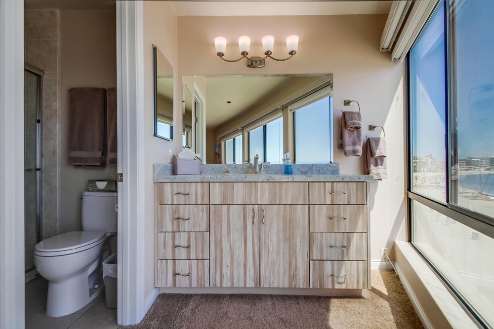 Virtual tour photo 37 of 45 for 4007 Everts St #3F