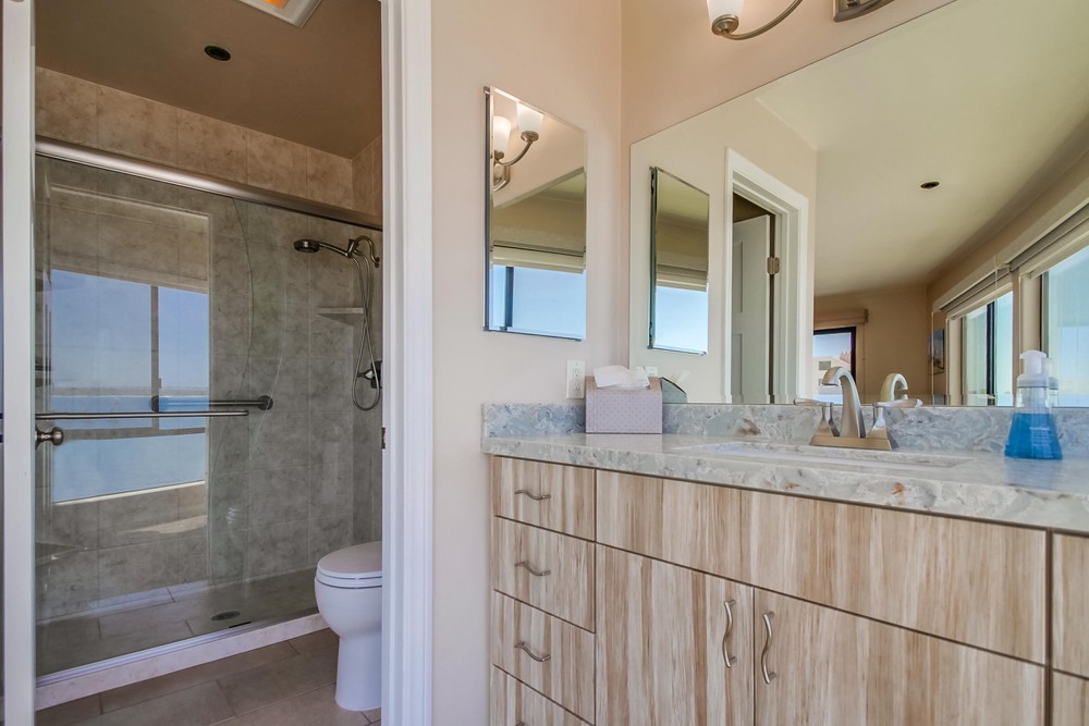 Virtual tour photo 38 of 45 for 4007 Everts St #3F