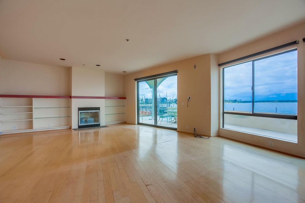 Virtual tour photo 9 of 56 for 4007 Everts St