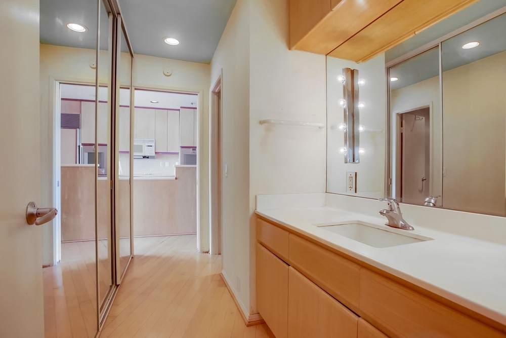 Virtual tour photo 23 of 56 for 4007 Everts St