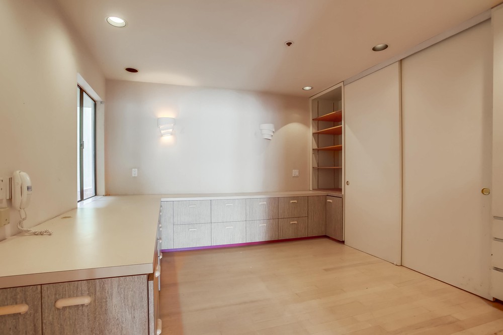 Virtual tour photo 36 of 56 for 4007 Everts St