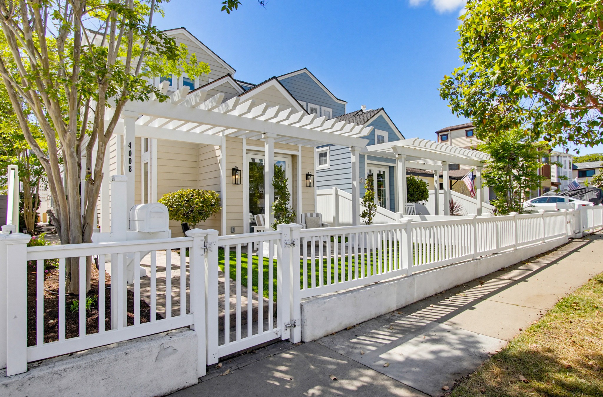 Virtual tour photo 4 of 81 for 4008 Honeycutt St