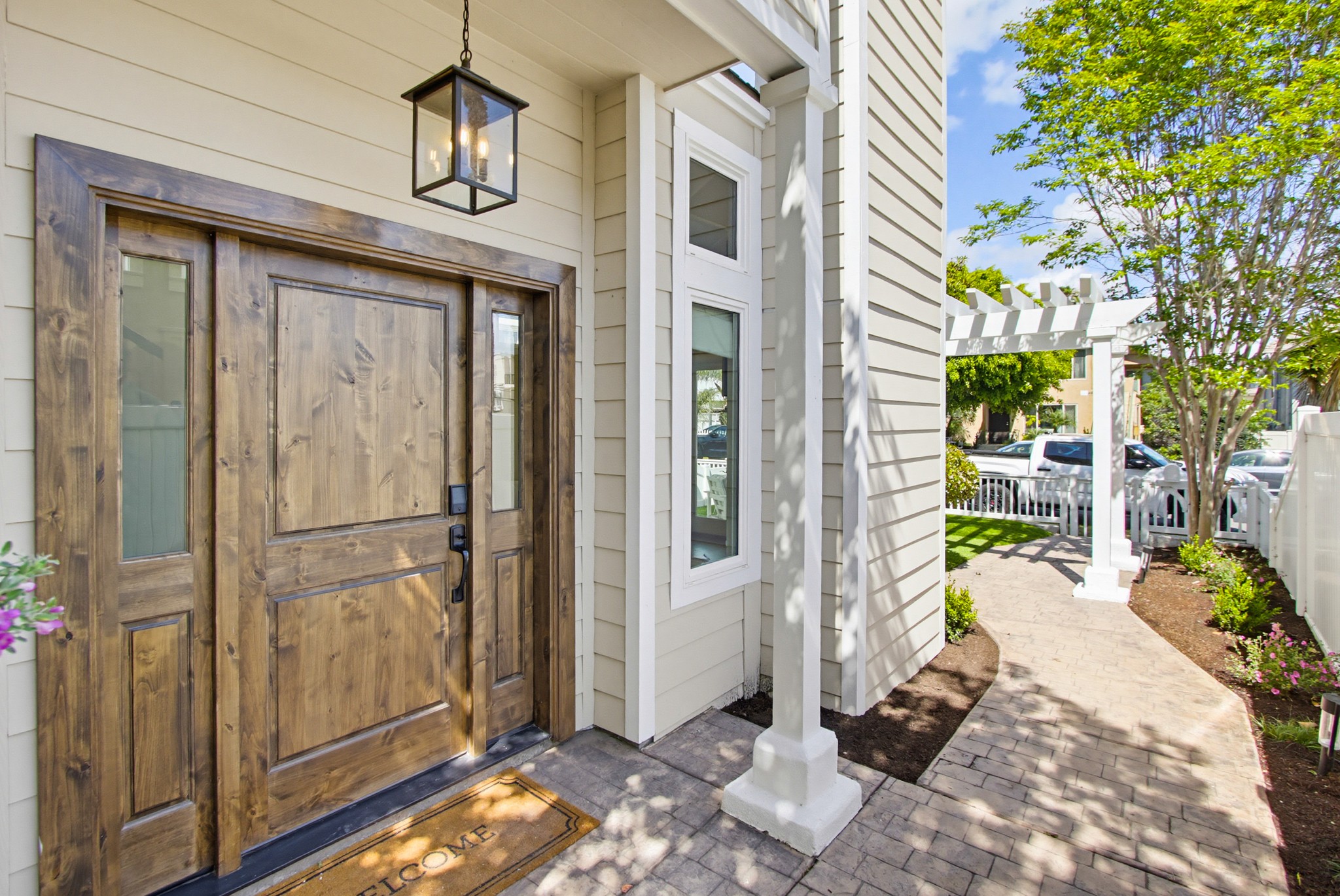 Virtual tour photo 9 of 81 for 4008 Honeycutt St