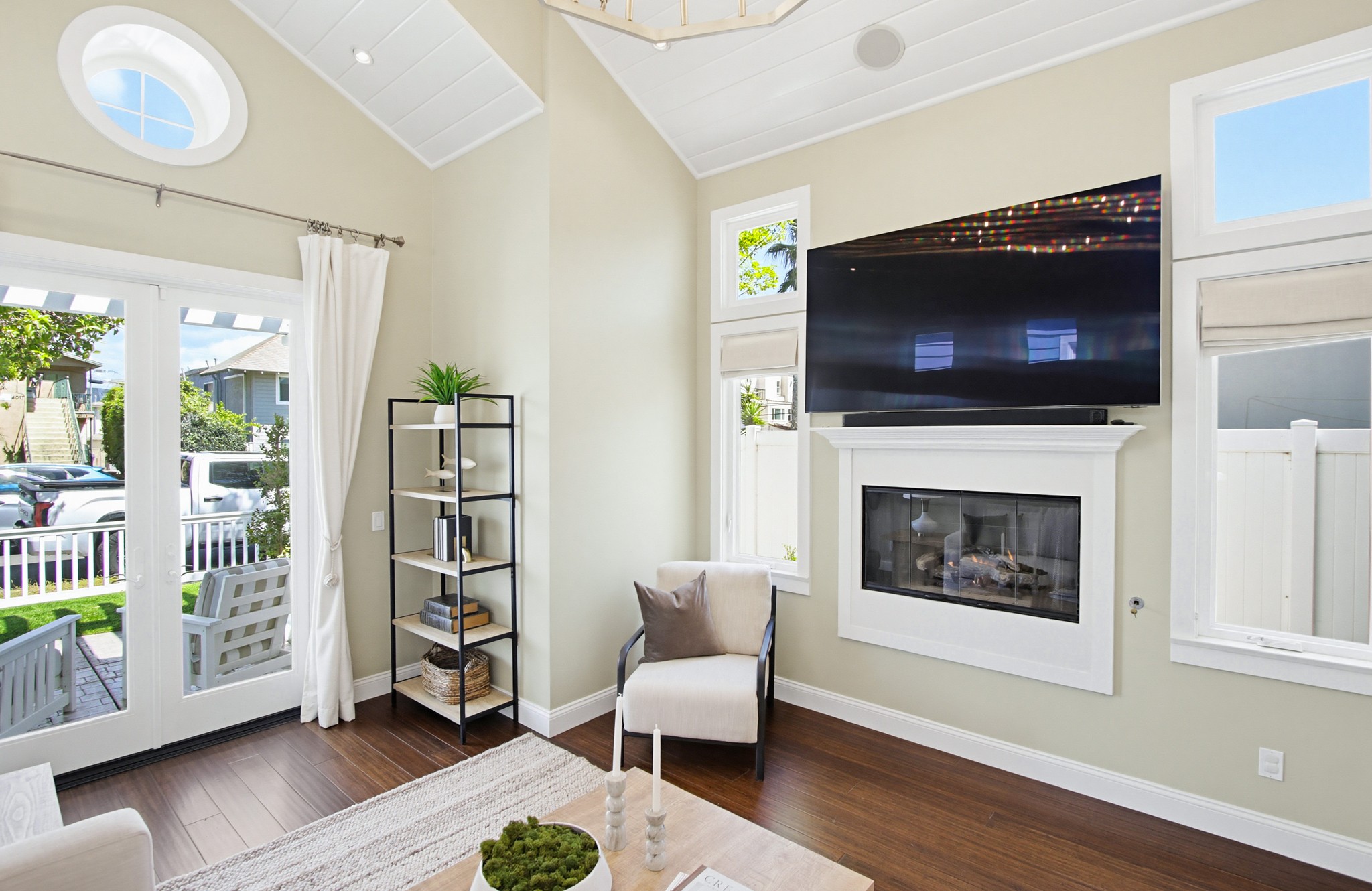 Virtual tour photo 37 of 81 for 4008 Honeycutt St