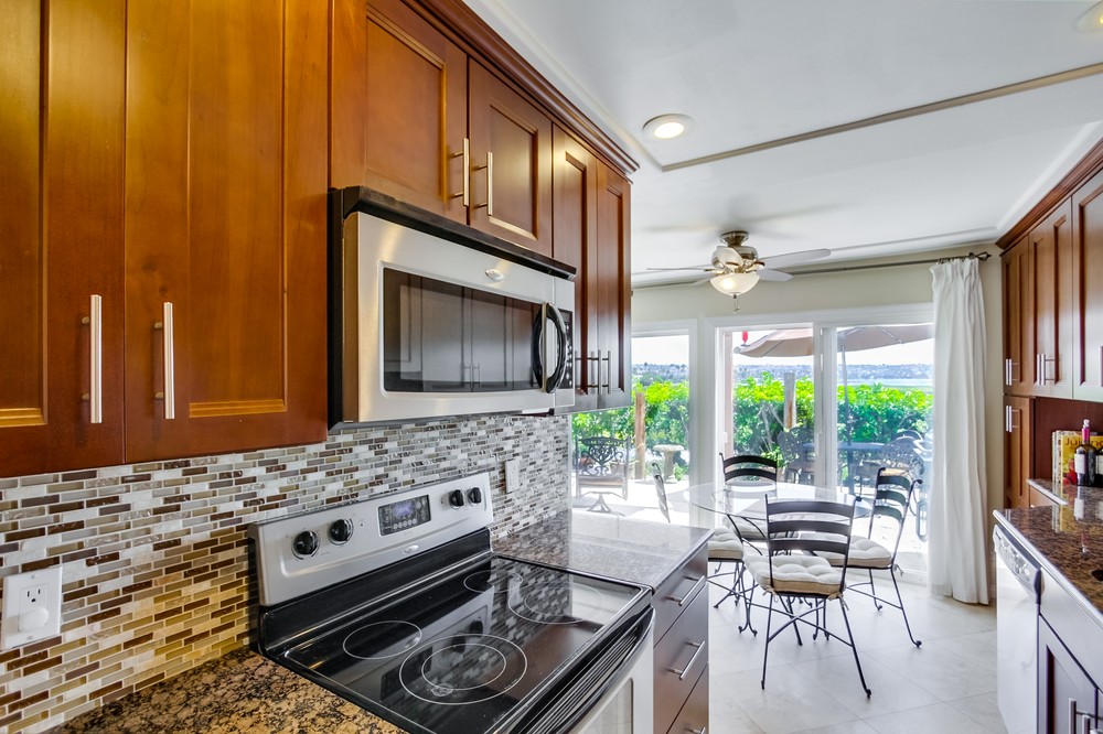 Virtual tour photo 13 of 50 for 4009 Crown Point Drive