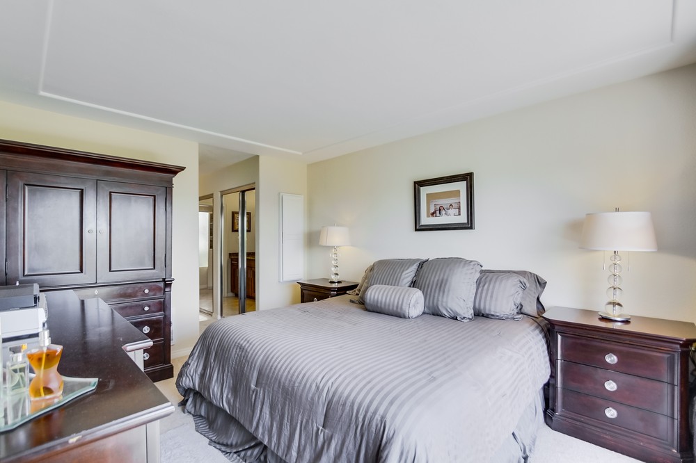 Virtual tour photo 20 of 50 for 4009 Crown Point Drive