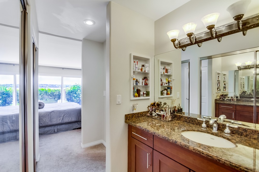 Virtual tour photo 24 of 50 for 4009 Crown Point Drive