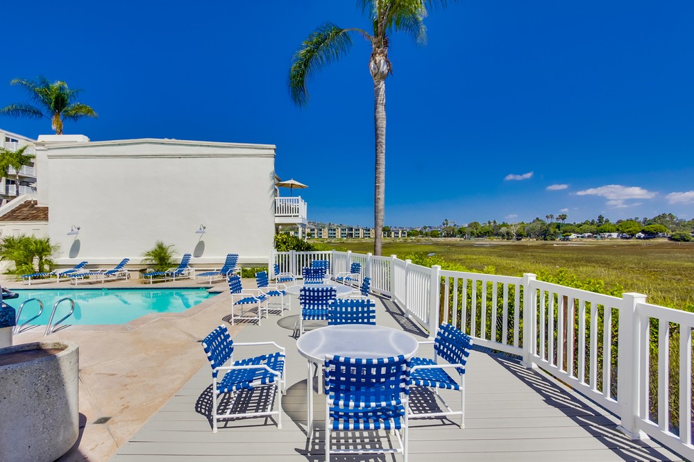 Virtual tour photo 40 of 50 for 4009 Crown Point Drive