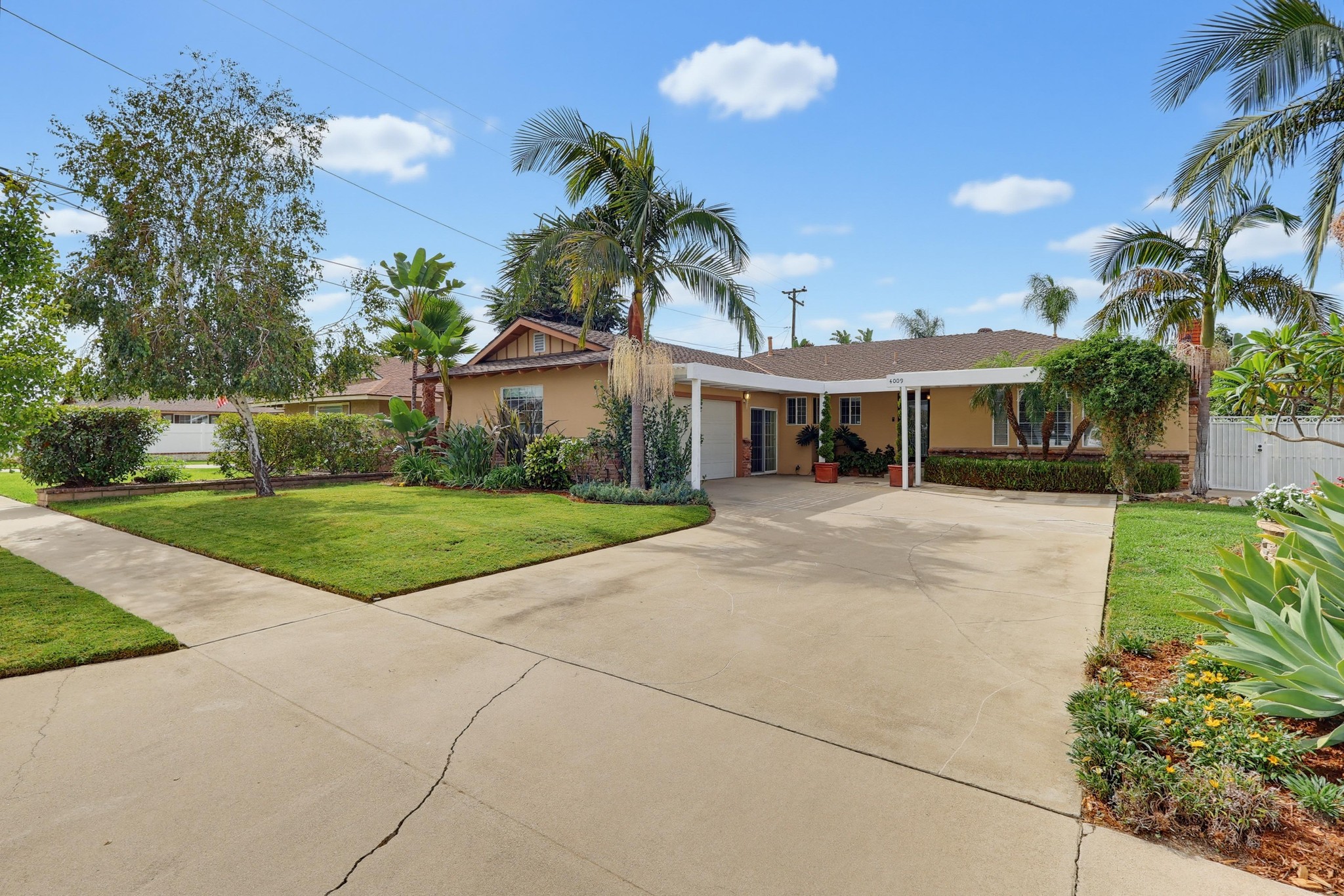 Virtual tour photo 7 of 85 for 4009 Locust St