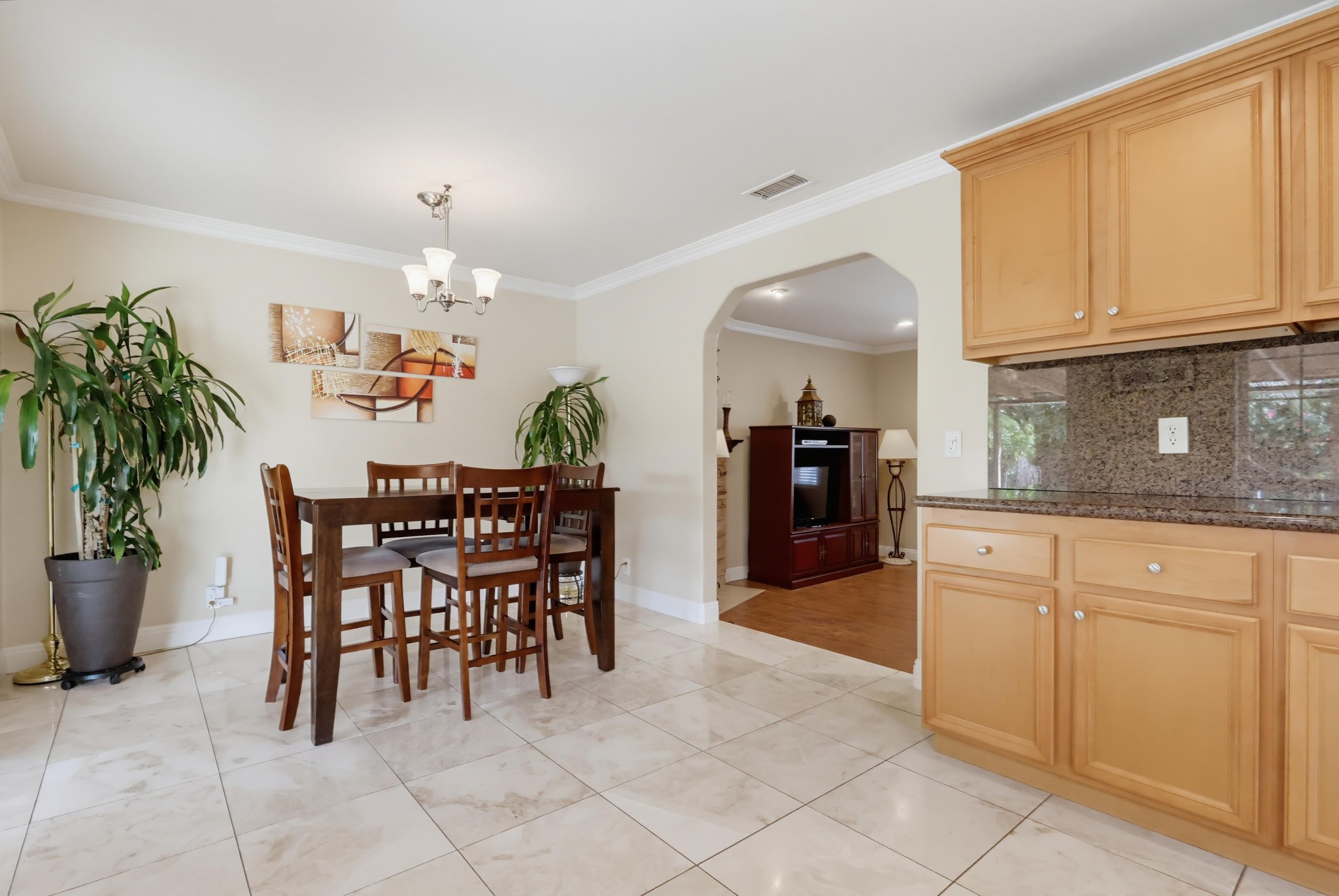 Virtual tour photo 28 of 85 for 4009 Locust St