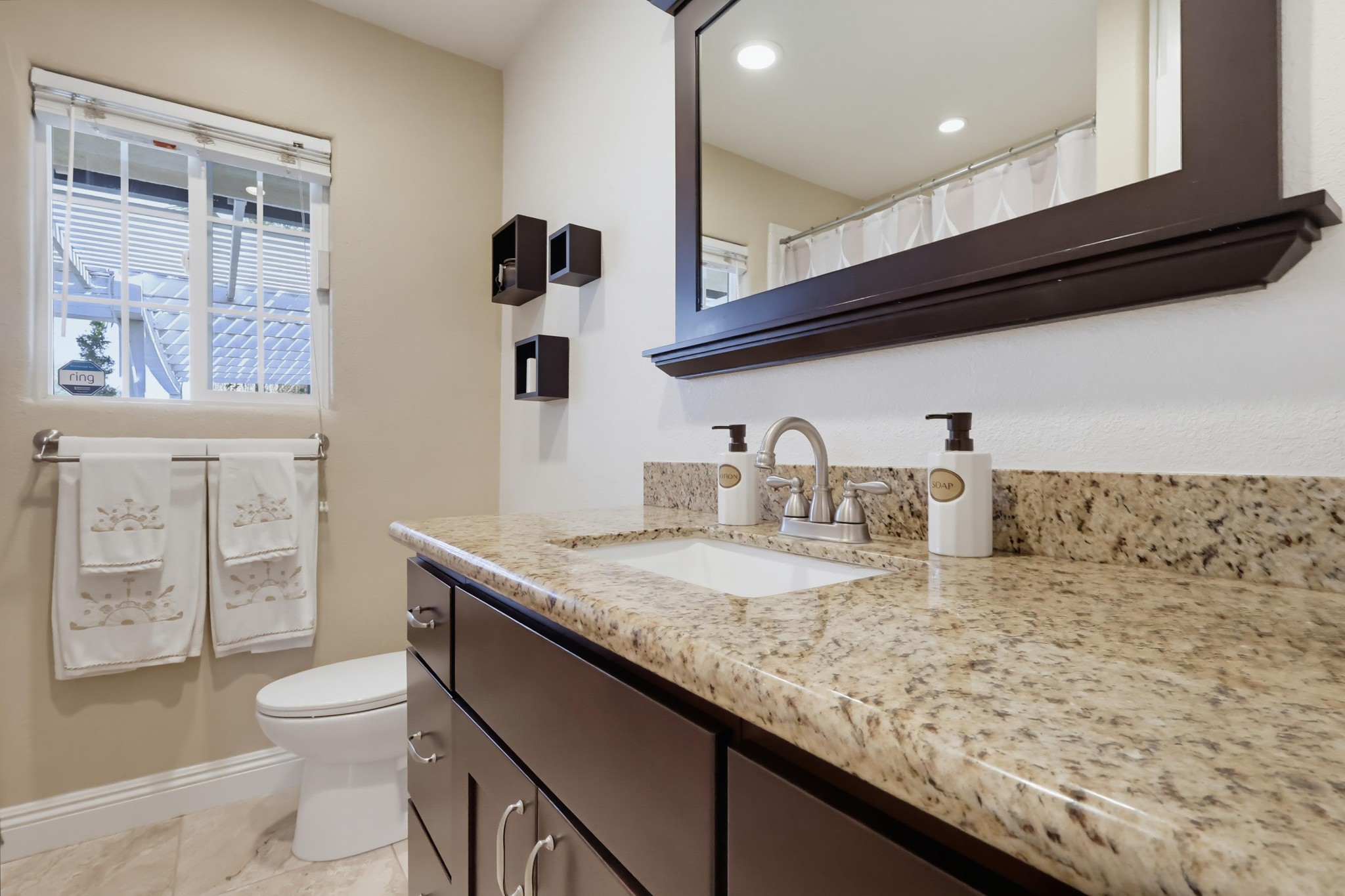 Virtual tour photo 39 of 85 for 4009 Locust St