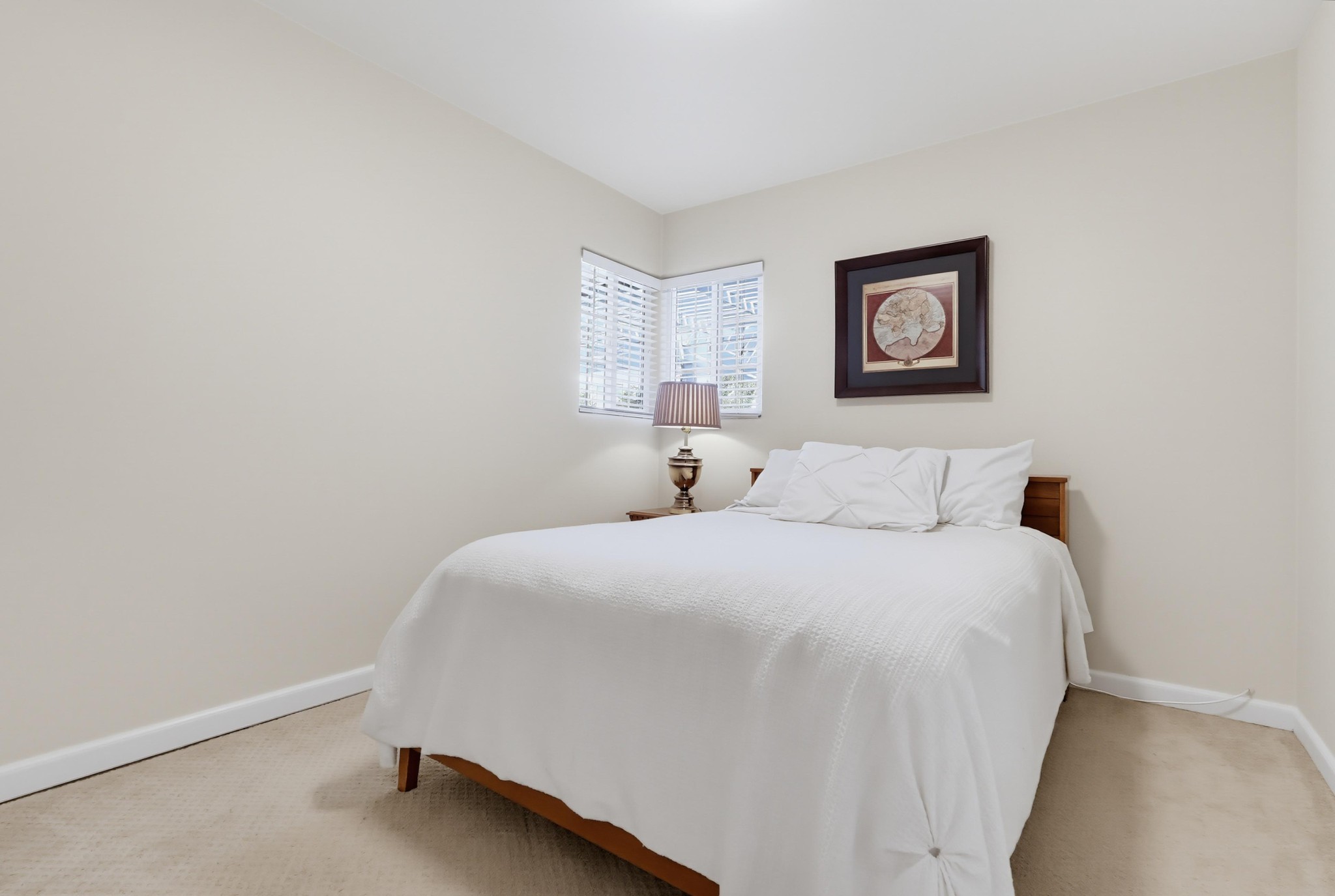 Virtual tour photo 41 of 85 for 4009 Locust St