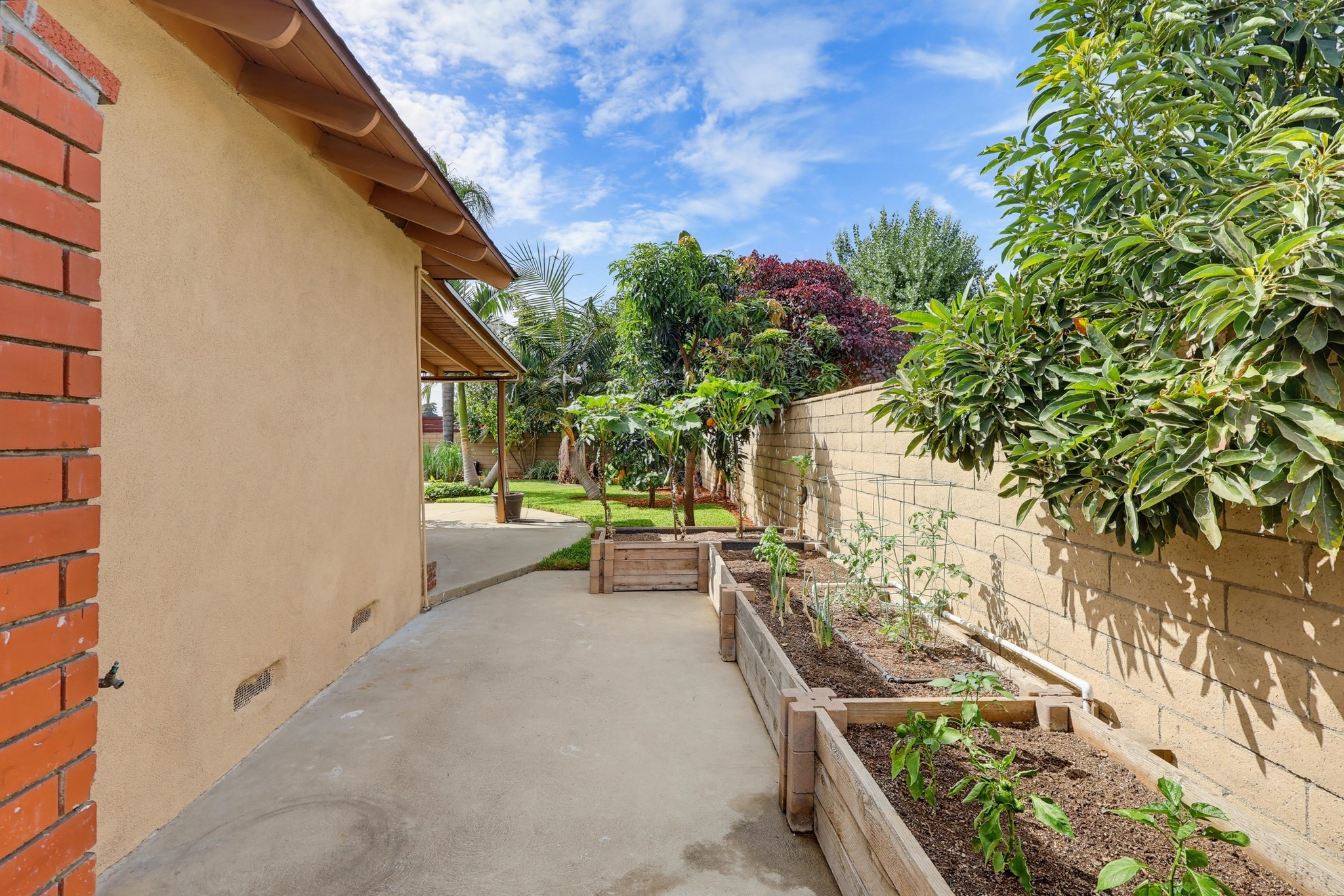 Virtual tour photo 55 of 85 for 4009 Locust St