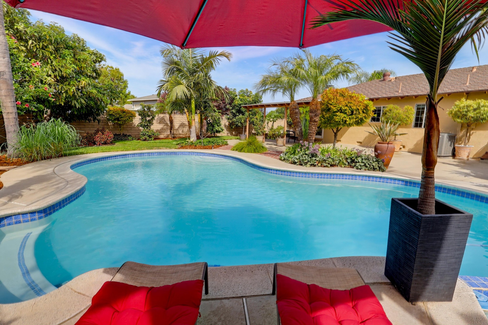 Virtual tour photo 71 of 85 for 4009 Locust St