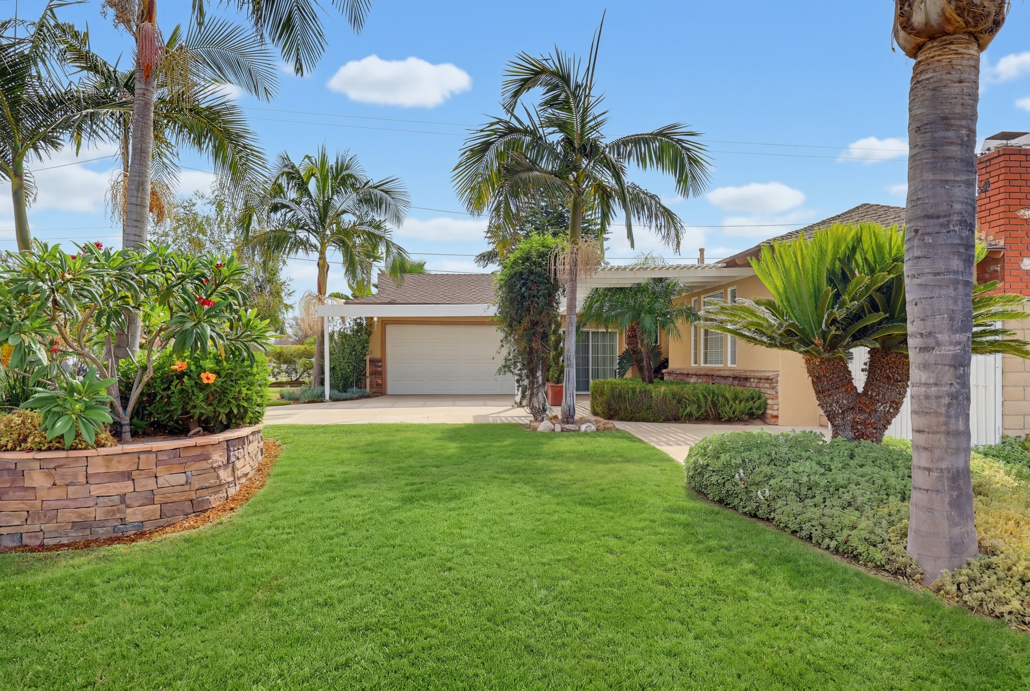 Virtual tour photo 9 of 85 for 4009 Locust St