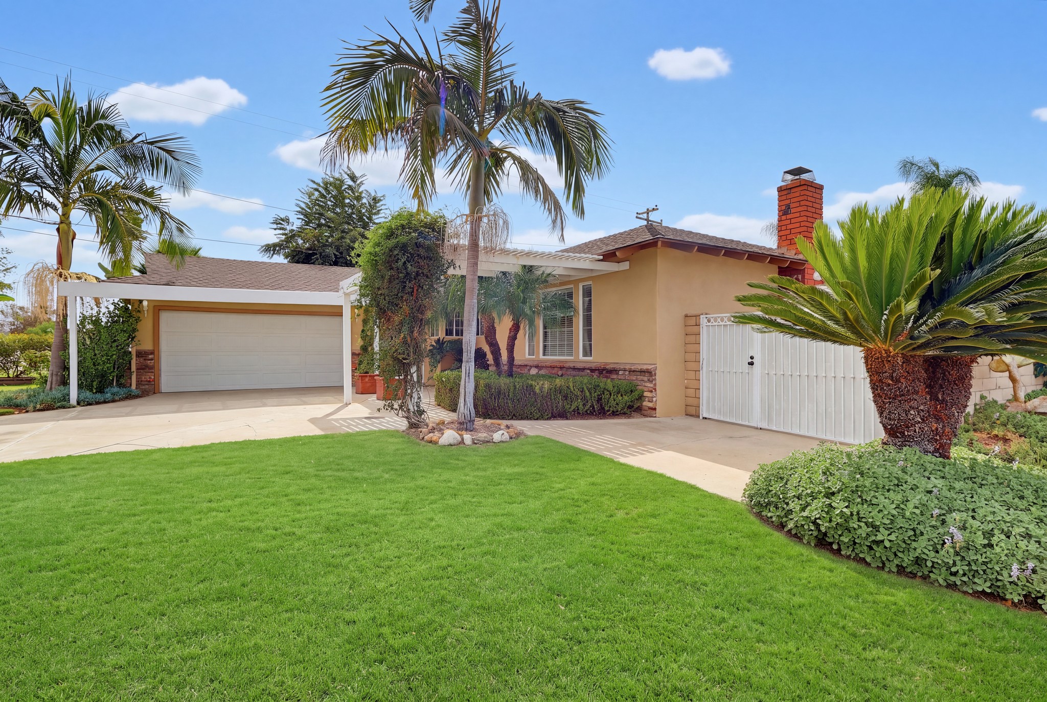 Virtual tour photo 10 of 85 for 4009 Locust St