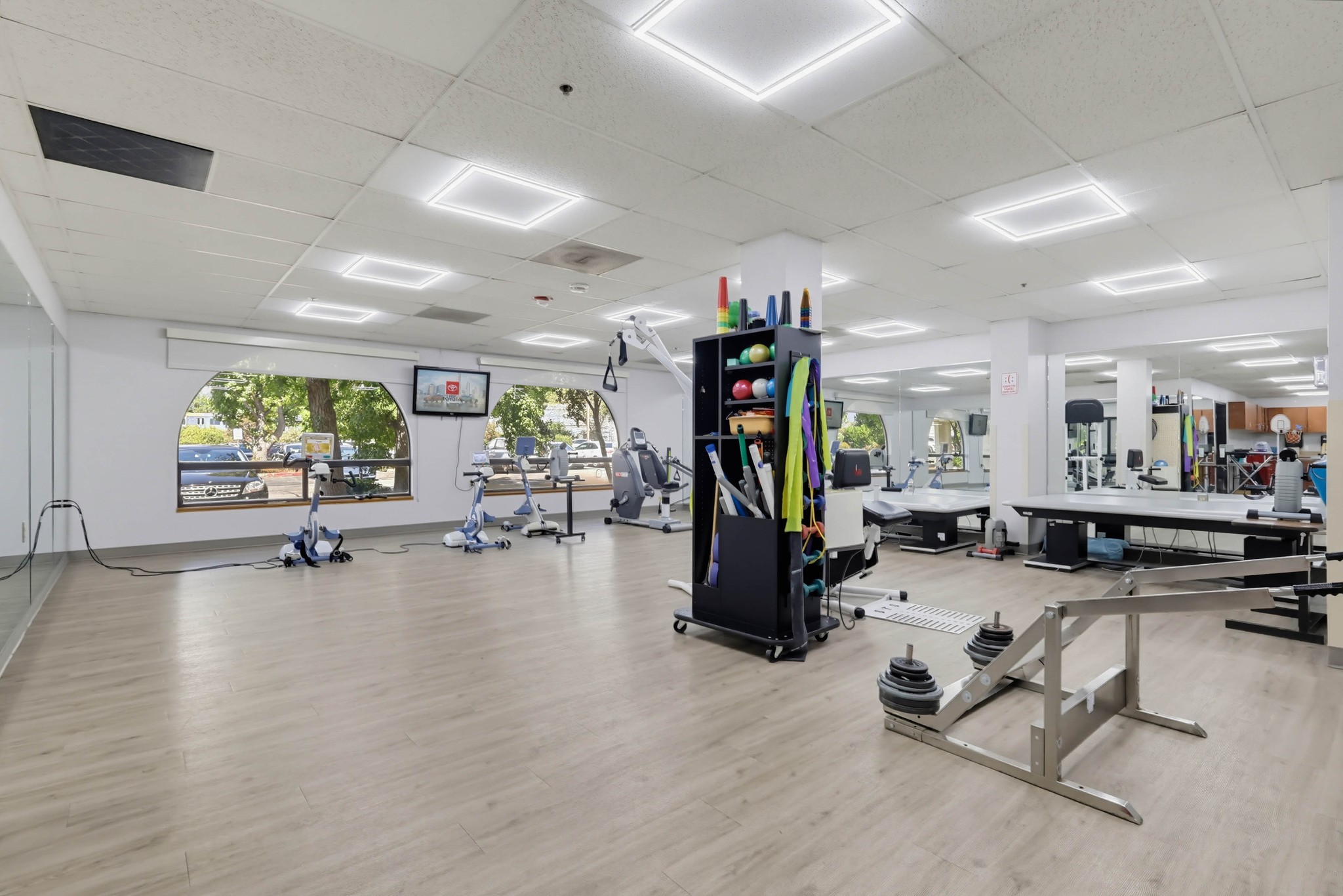 Virtual tour photo 27 of 45 for 401 W Ada Ave