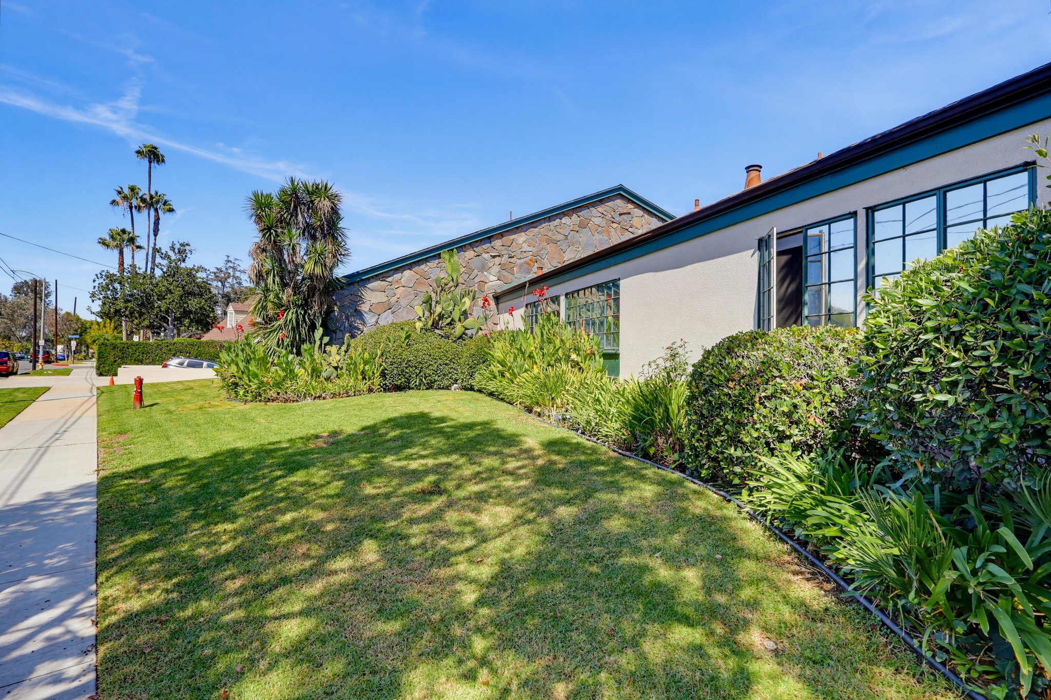 Virtual tour photo 6 of 40 for 4010 N Virginia Rd