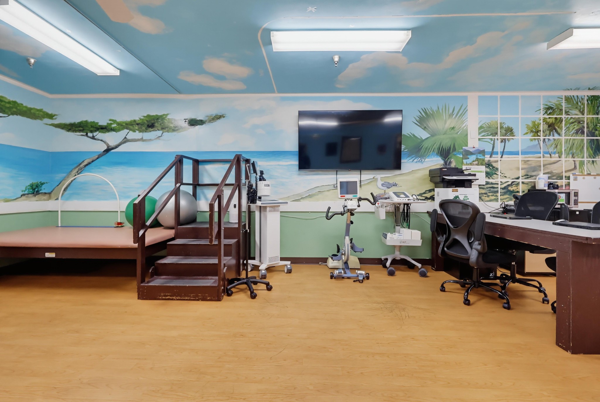 Virtual tour photo 23 of 40 for 4010 N Virginia Rd
