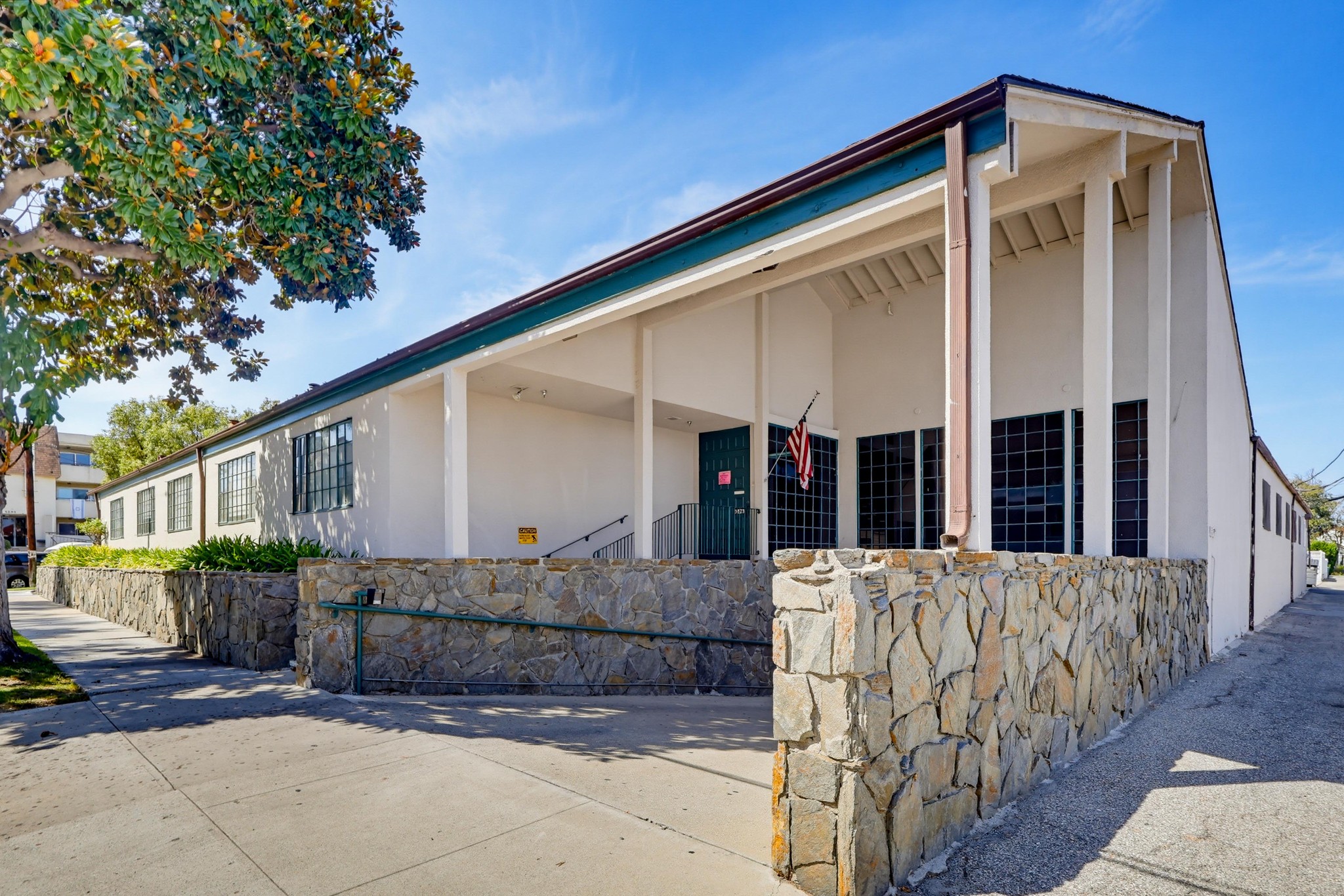 Virtual tour photo 39 of 40 for 4010 N Virginia Rd