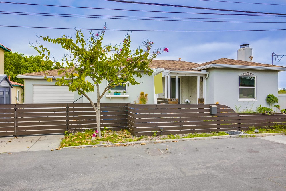 Virtual tour photo 3 of 25 for 4010 Terrace Ct