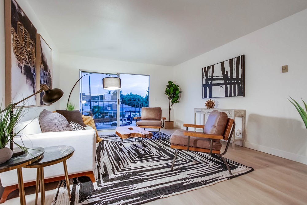 Virtual tour photo 9 of 40 for 4011 Lamont St #2D