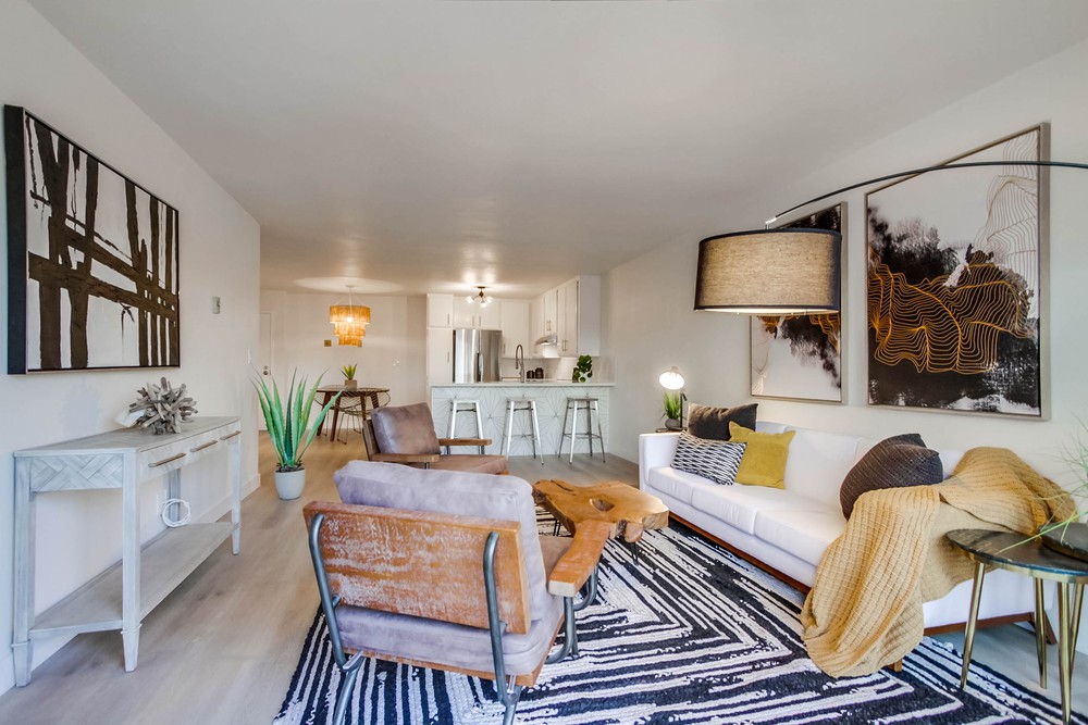 Virtual tour photo 10 of 40 for 4011 Lamont St #2D