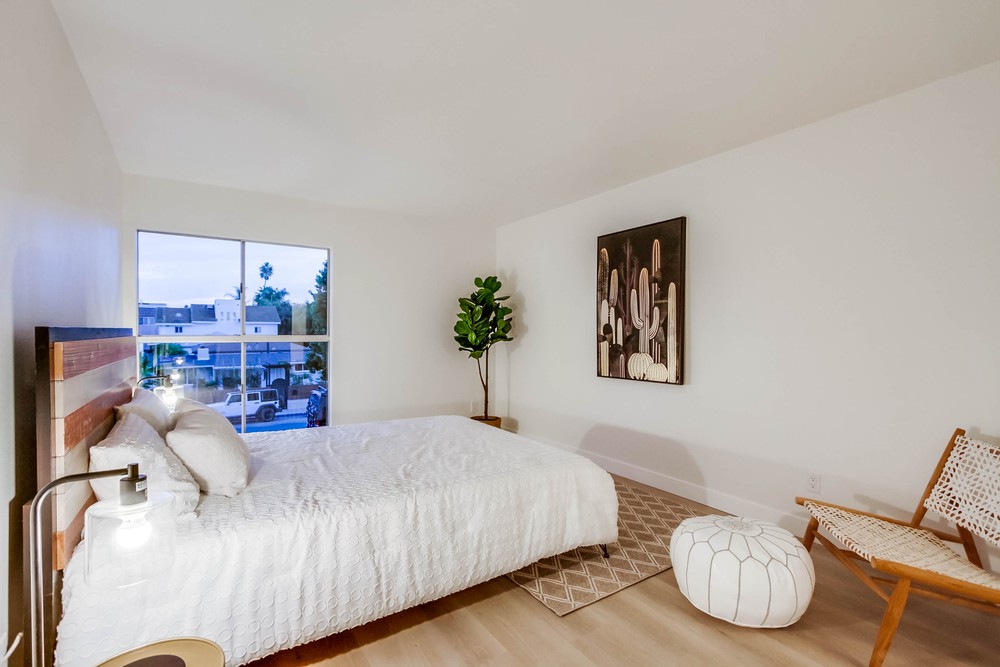 Virtual tour photo 21 of 40 for 4011 Lamont St #2D