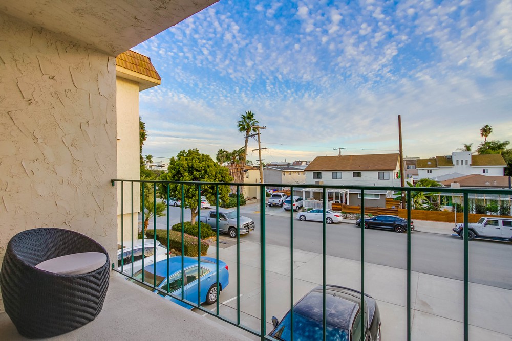 Virtual tour photo 31 of 40 for 4011 Lamont St #2D