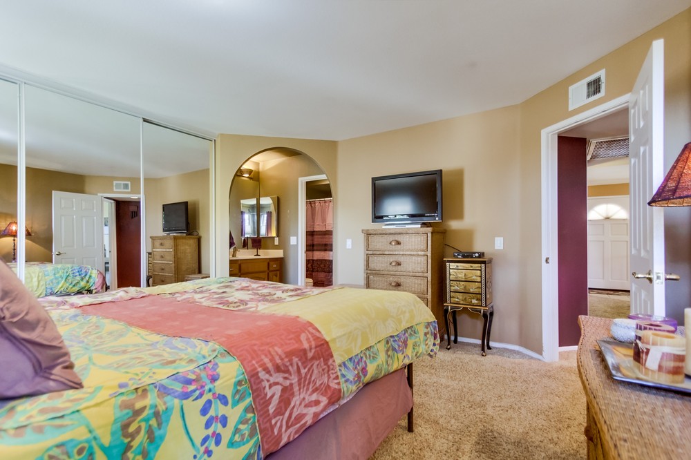 Virtual tour photo 19 of 26 for 4011 Louisiana Street #4