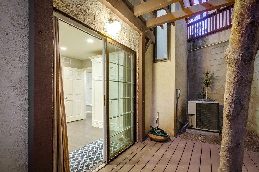 Virtual tour photo 8 of 80 for 4012 Ampudia St