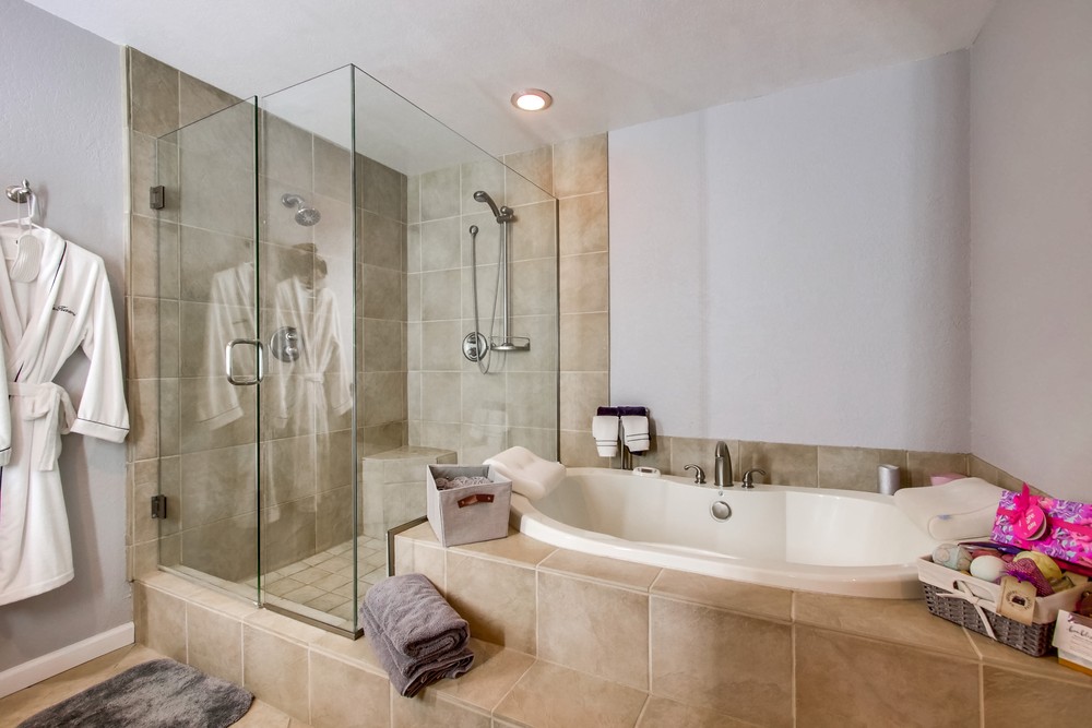 Virtual tour photo 52 of 80 for 4012 Ampudia St