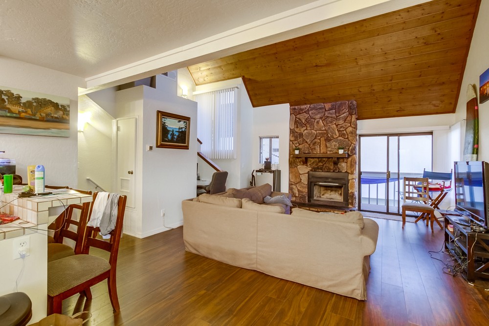 Virtual tour photo 12 of 25 for 4012 Promontory St