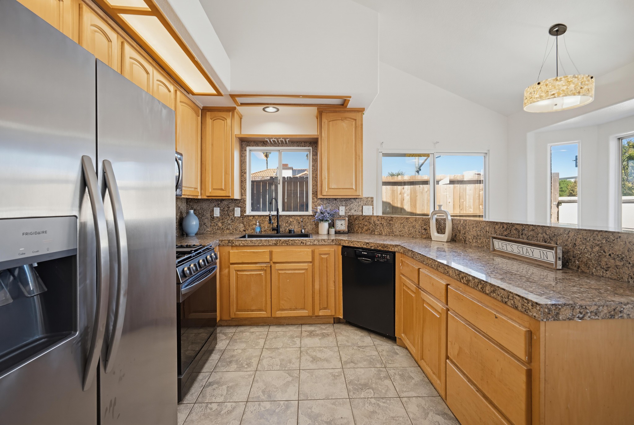 Virtual tour photo 14 of 43 for 40120 Paseo Del Sol