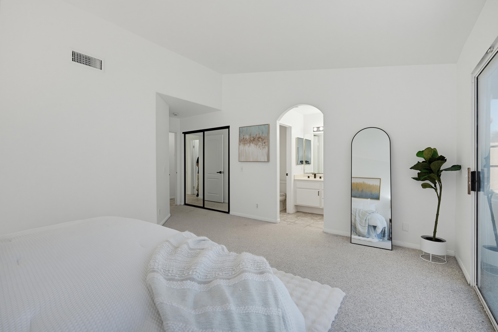 Virtual tour photo 25 of 43 for 40120 Paseo Del Sol