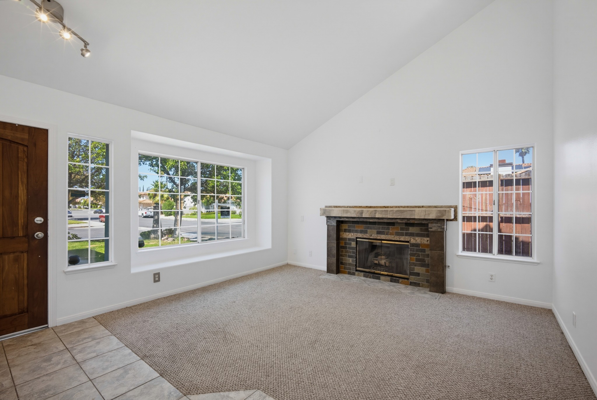 Virtual tour photo 9 of 43 for 40120 Paseo Del Sol