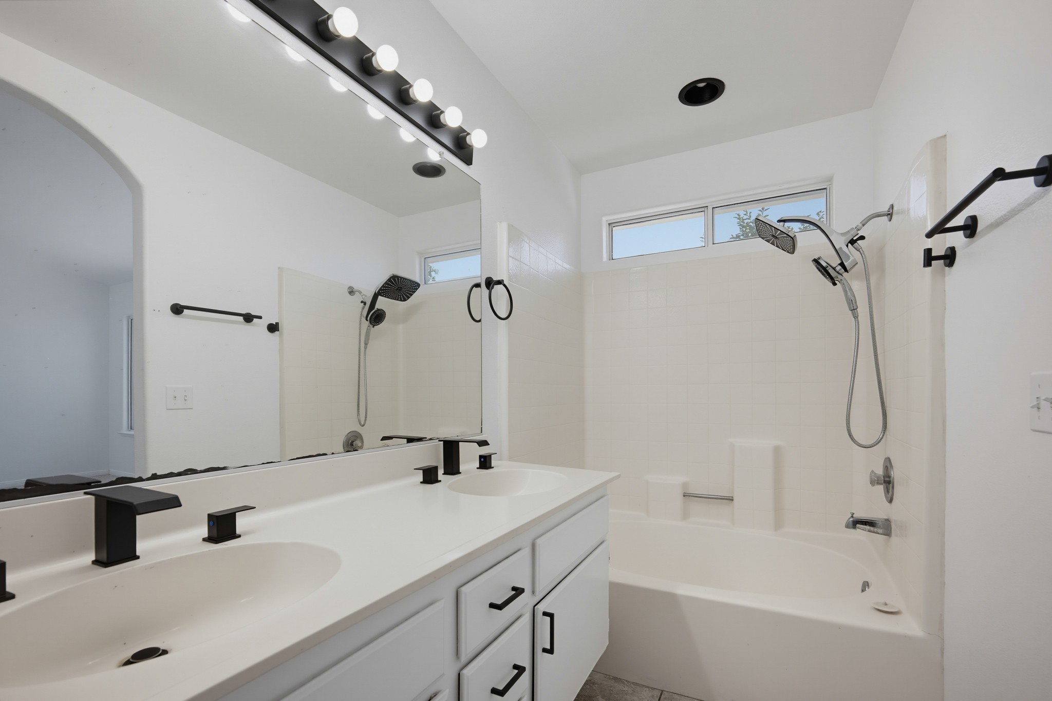 Virtual tour photo 26 of 43 for 40120 Paseo Del Sol