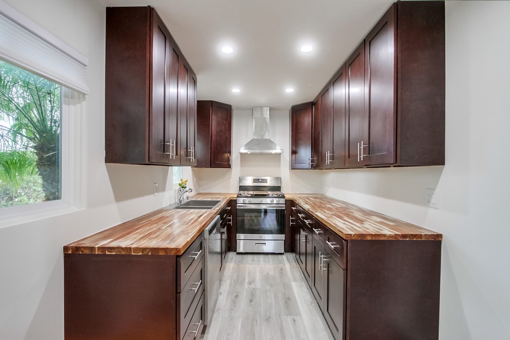 Virtual tour photo 15 of 34 for 4014 Ingraham St