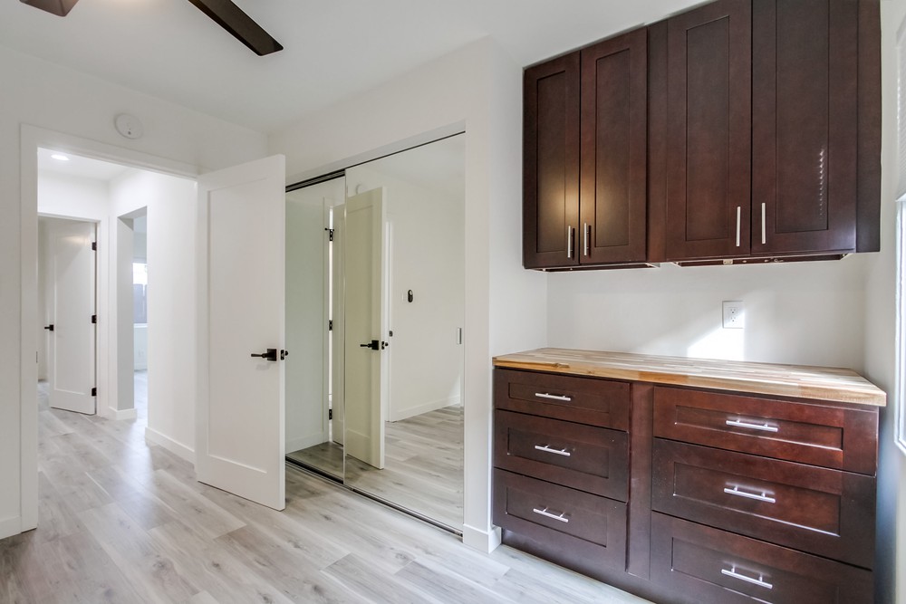 Virtual tour photo 25 of 34 for 4014 Ingraham St