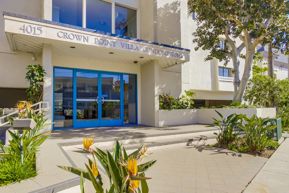 Virtual tour photo 4 of 39 for 4015 Crown Point Dr #309