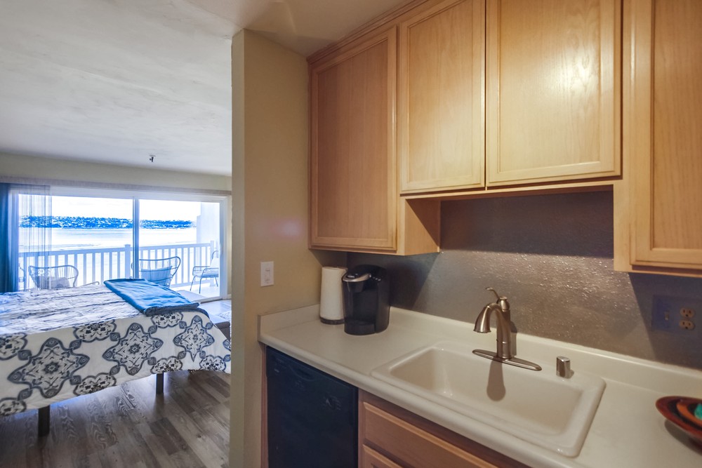Virtual tour photo 19 of 39 for 4015 Crown Point Dr #309