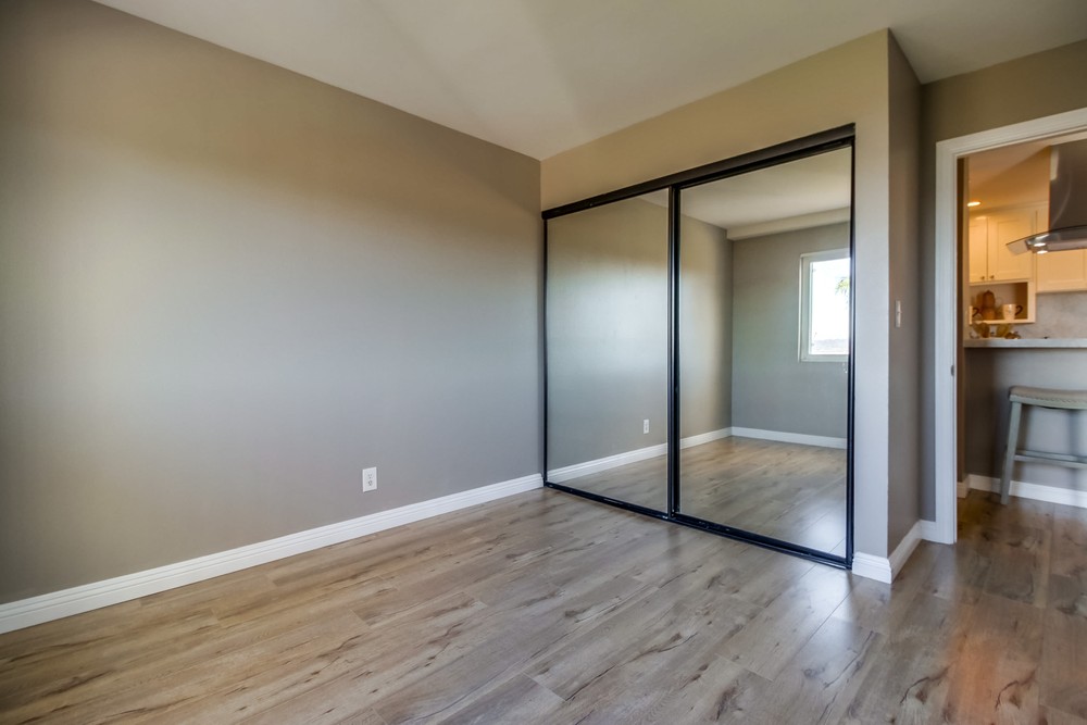 Virtual tour photo 33 of 42 for 4015 Crown Point Dr