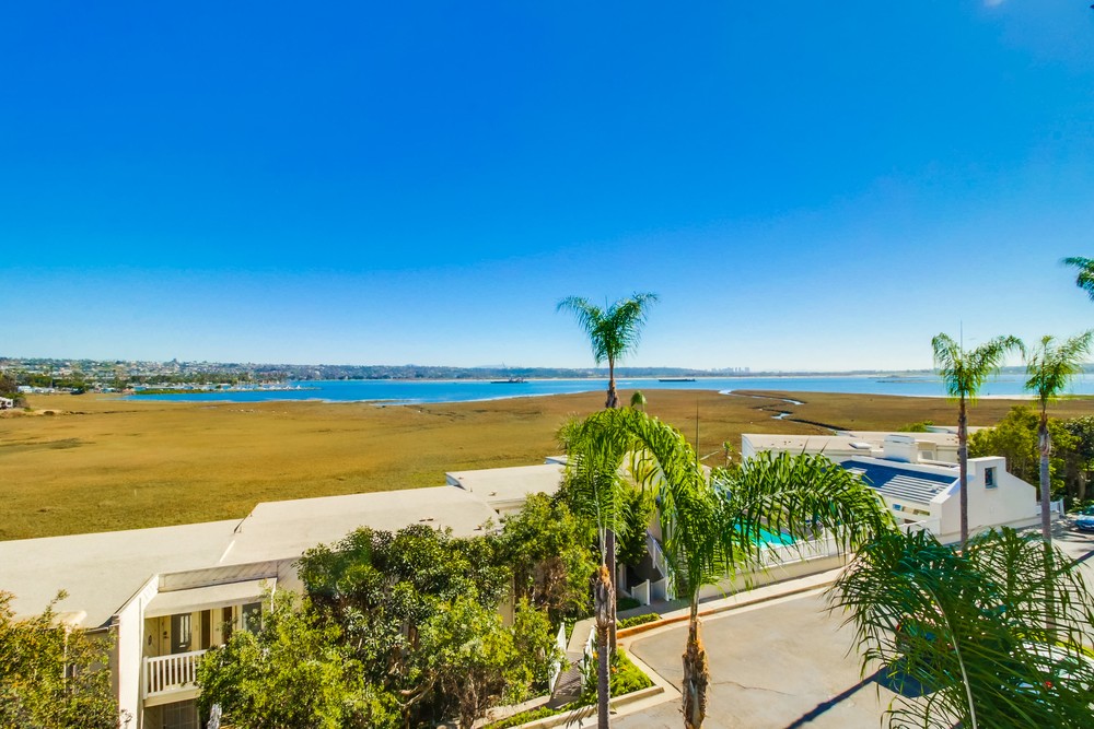 Virtual tour photo 39 of 42 for 4015 Crown Point Dr