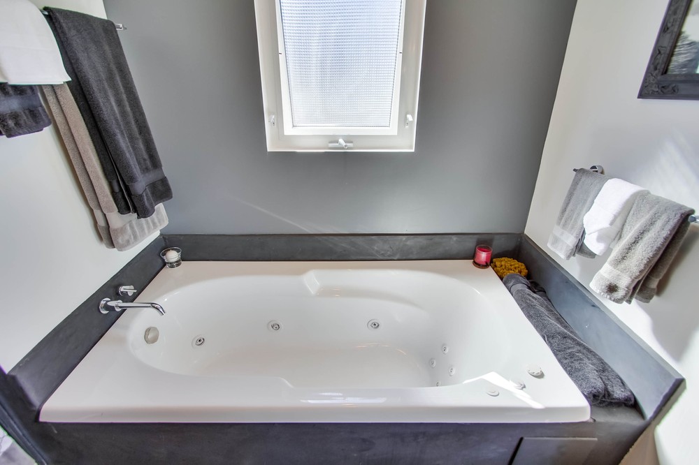 Virtual tour photo 30 of 69 for 4015 Gros Ventre Avenue
