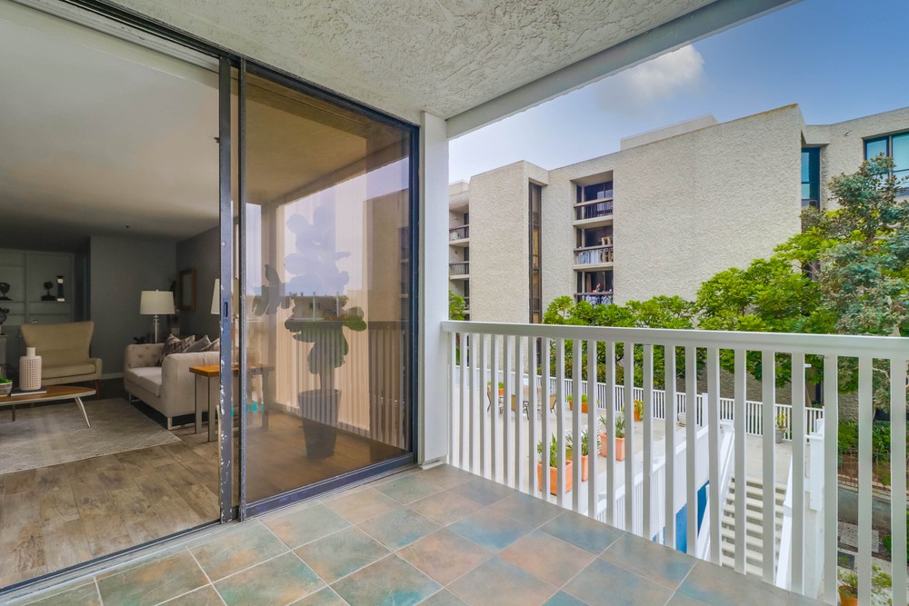 Virtual tour photo 38 of 52 for 4016 Gresham St